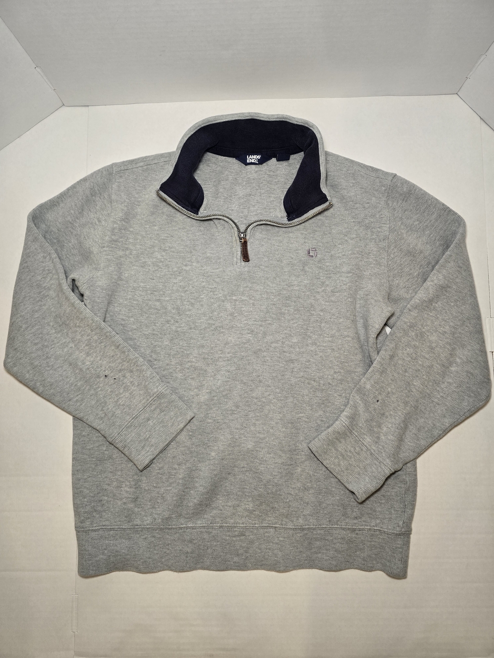 Lands' End Men's Light Gray Quarter-Zip Sweater with Navy Collar
